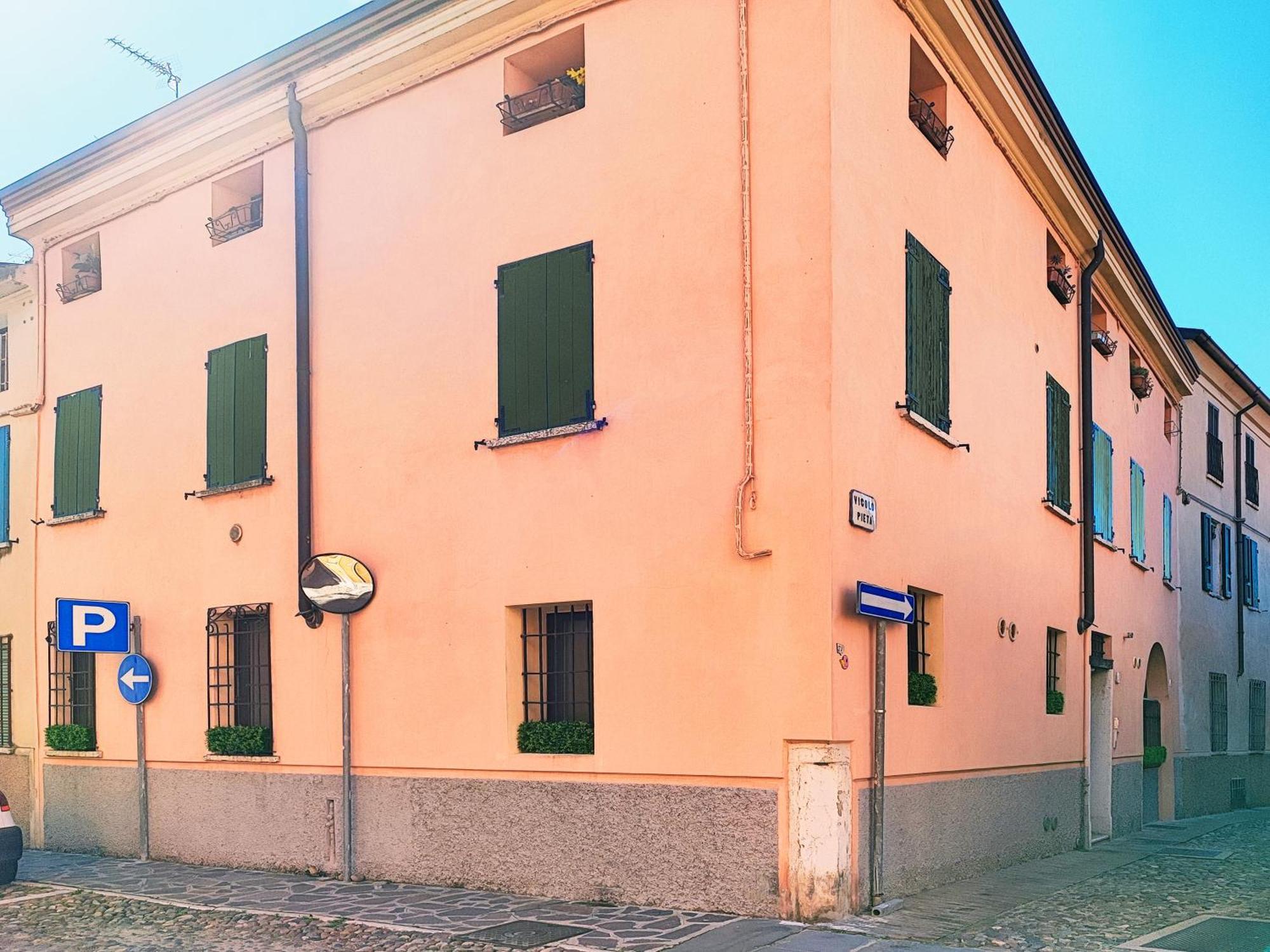 Casa Fischer 1 Mantova Bagian luar foto