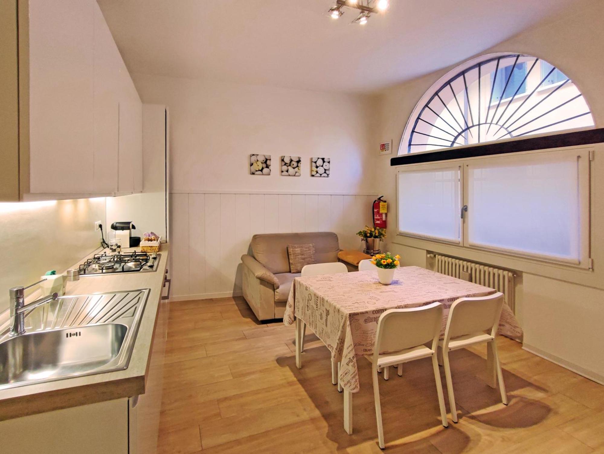 Casa Fischer 1 Mantova Bagian luar foto